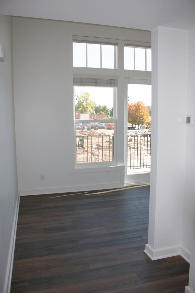 318 E 6th St, Unit 318 in Des Moines, IA - Building Photo - Building Photo