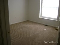 Regency Park (NO PETS ALLOWED) in Middletown, NJ - Building Photo - Building Photo