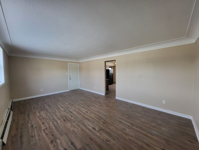 206 3rd Ave SE in Altoona, IA - Building Photo - Building Photo