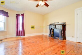 46 South St, Unit 46 in Waltham, MA - Building Photo - Building Photo