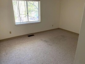 150 North Beacon St, Unit B1 in Boston, MA - Building Photo