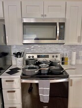 34 Gilman St, Unit 2 in Somerville, MA - Building Photo - Building Photo