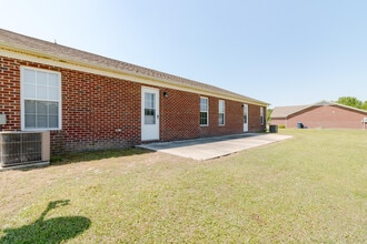 119 Arabian Ln in Richlands, NC - Building Photo - Building Photo