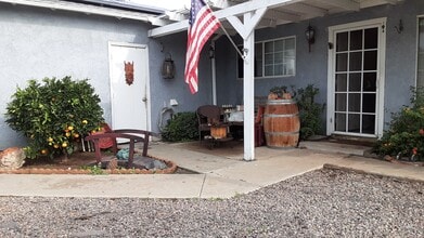 15157 Jenell St in Poway, CA - Building Photo - Building Photo