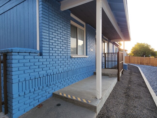 1530 Aloha St in Red Bluff, CA - Building Photo - Building Photo