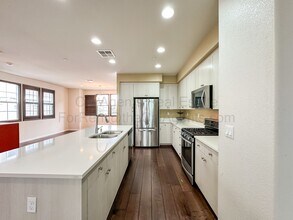 1701 Maritime Way in Richmond, CA - Building Photo - Building Photo