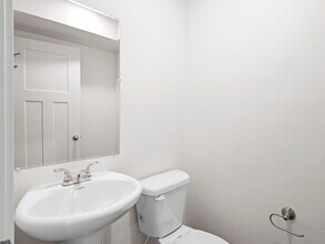 14911 S Tumble Rock Way in Herriman, UT - Building Photo - Building Photo