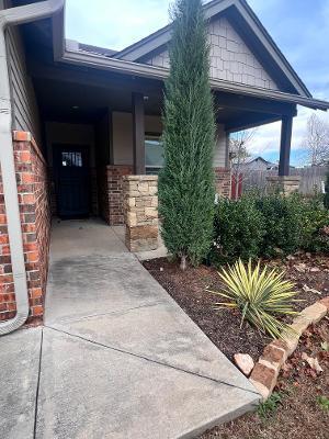 property at 14516 Park Cir