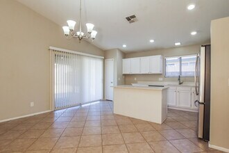3108 W Abraham Ln in Phoenix, AZ - Building Photo - Building Photo