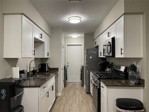 5004 Mashie Cove in Austin, TX - Building Photo - Building Photo