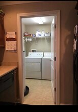 1594 Old Stagecoach Rd in Jonesborough, TN - Foto de edificio - Building Photo