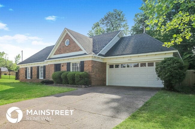 property at 4305 Satin Oak Cove
