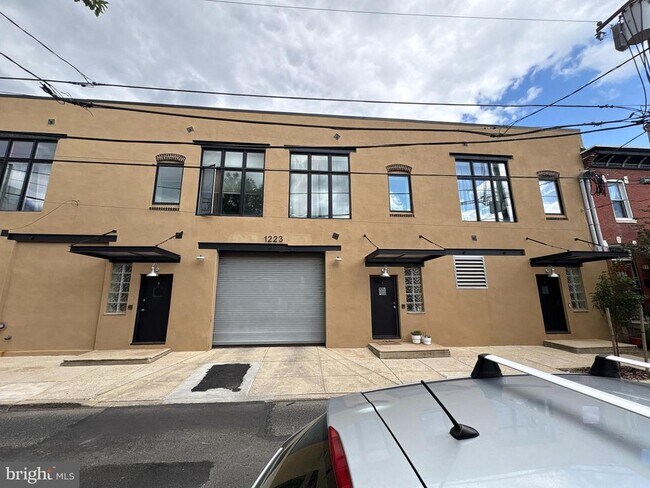1222 S Broad St in Philadelphia, PA - Building Photo - Building Photo
