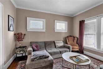 175 Saint James Pl in Buffalo, NY - Foto de edificio - Building Photo