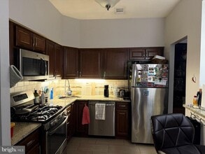 301 Byberry Rd in Philadelphia, PA - Building Photo - Building Photo