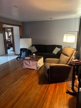 1867 Clay Dr in Galesburg, IL - Building Photo - Building Photo