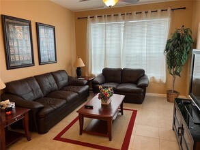 2781 Almaton Loop in Kissimmee, FL - Building Photo - Building Photo