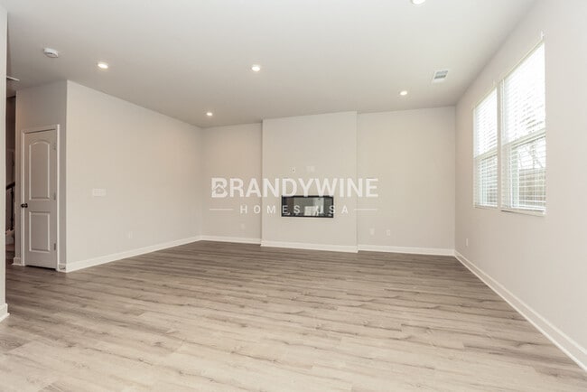 329 Dearborn Sta Dr in Murfreesboro, TN - Building Photo - Building Photo