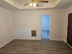 5587 Lehigh Ave in Orlando, FL - Building Photo - Building Photo