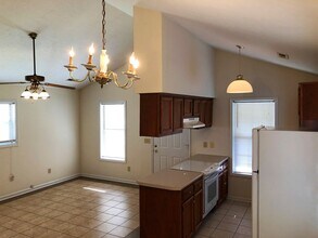 3814 Fawn Creek Dr in Wilmington, NC - Building Photo - Building Photo