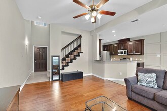 246 Barrington Ln in Lewisville, TX - Building Photo - Building Photo