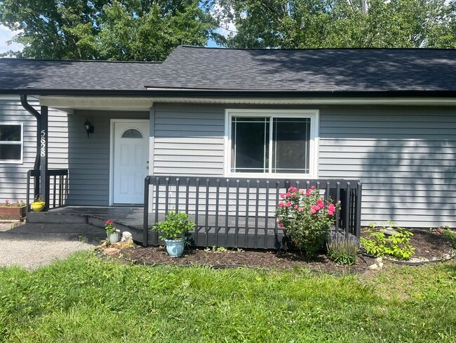 5828 Buckwheat Rd in Milford, OH - Building Photo - Building Photo