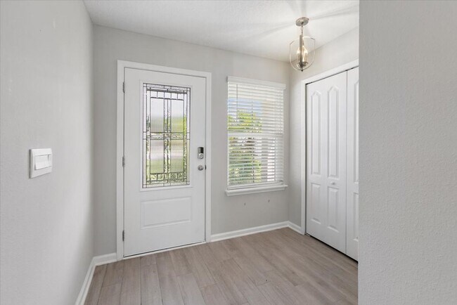 15710 Winder Lake Dr in Jacksonville, FL - Building Photo - Building Photo