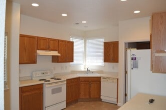 2495 Napoli Dr in Sparks, NV - Building Photo - Building Photo