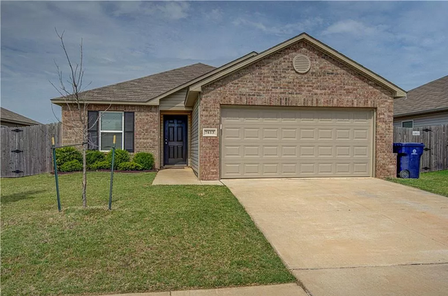 property at 7613 Lipizzan Rd