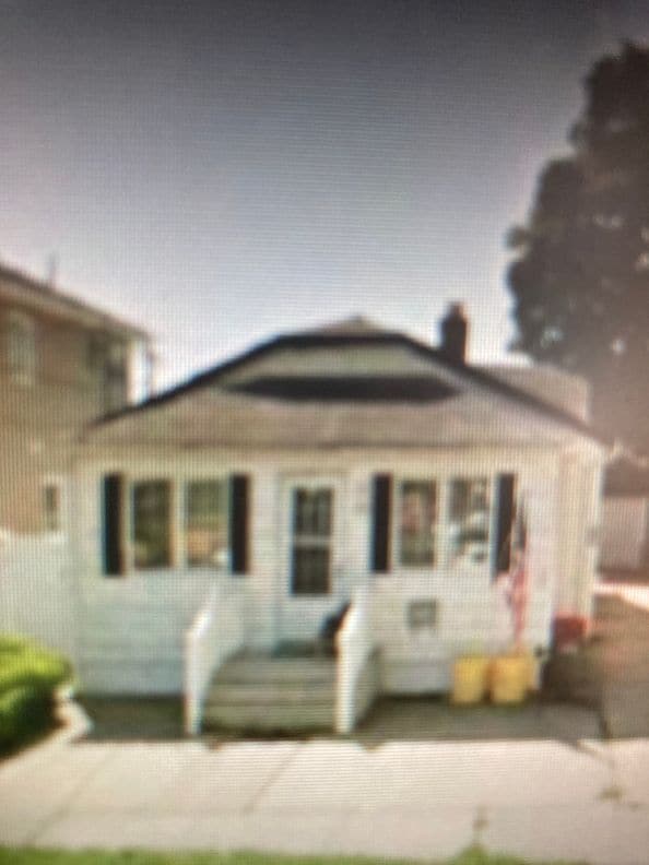 25 Notre Dame Ave Rentals in Hicksville, NY