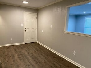 593 Hopper Barker Rd in Jackson, TN - Building Photo - Building Photo
