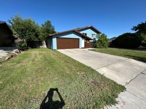 834 N 12th St E in Riverton, WY - Building Photo - Building Photo