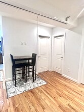 301 Seaton Pl NE, Unit 3 in Washington, DC - Building Photo - Building Photo