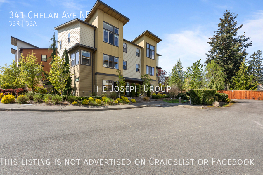 341 Chelan Ave NE in Renton, WA - Building Photo