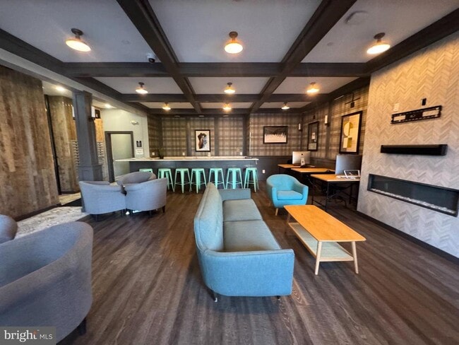 6610 Germantown Ave in Philadelphia, PA - Building Photo - Building Photo