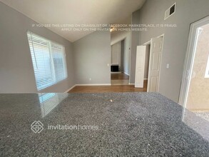 724 Sandy Brook Ct in Rodeo, CA - Building Photo - Building Photo