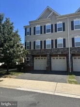 11170 Wortham Crest Cir in Manassas, VA - Building Photo - Building Photo
