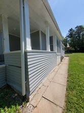 1020 N Iowa Ave in York, NE - Building Photo - Building Photo