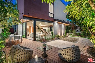 11517 Mississippi Ave, Unit 31 in Los Angeles, CA - Building Photo - Building Photo