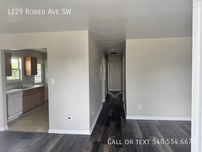 1229 Rorer Ave SW in Roanoke, VA - Building Photo - Building Photo