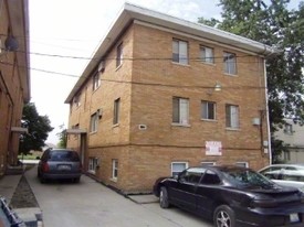 1306 Sibley Blvd Apartamentos