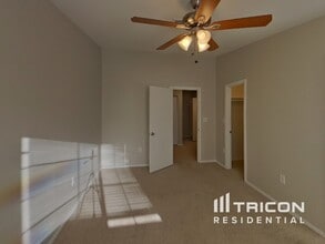 125 S 56th St in Mesa, AZ - Building Photo - Building Photo