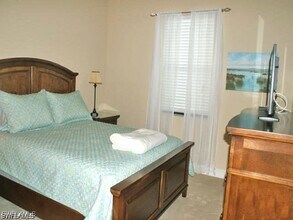 7414 Acorn Way in Naples, FL - Building Photo - Building Photo