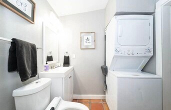 3017 28th St in Lubbock, TX - Foto de edificio - Building Photo