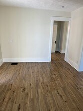 9106 Columbus Rd NE, Unit 9106 in Louisville, OH - Building Photo - Building Photo