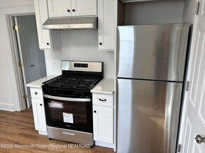 120 Morningside Ave in Middletown, NJ - Building Photo - Building Photo