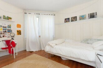 322 St Paul St in Brookline, MA - Building Photo - Building Photo