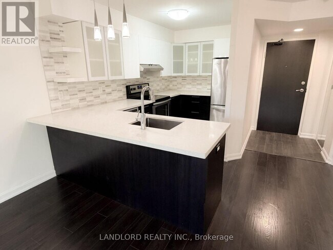 60 Homewood Ave in Toronto, ON - Building Photo - Building Photo