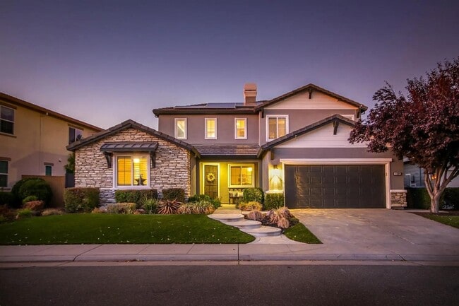 1689 Sorenson Dr in Lincoln, CA - Building Photo - Building Photo