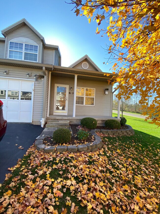 6313 Bentley Dr Rentals in Victor, NY